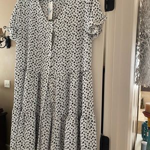 Women’s Dress (NWT)